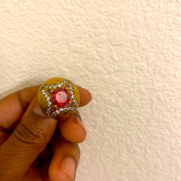 Vintage Red Ruby Gemstone Ring - Picture 4 of 4